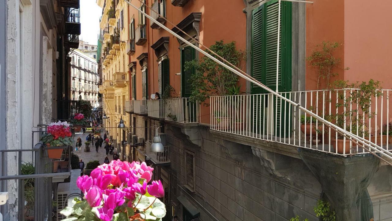 Il Salotto Di Nonna Cornelia 2 호텔 나폴리 외부 사진